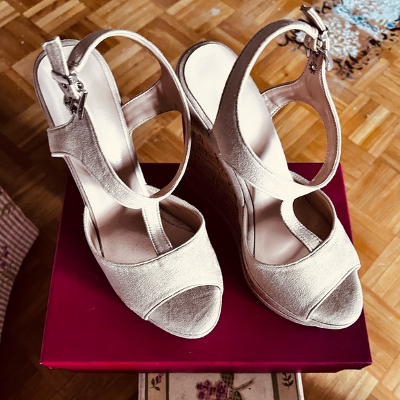 Nude Espradil - Picture 1 of 8